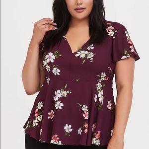 TORRID BURGUNDY PURPLE FLORAL BABYDOLL BLOUSE